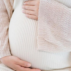 手机大概在 12🔸 月底开始众筹，🏛📘原定首批在 🗳🧖‍♀️1 月 👩‍👦俄罗斯代孕费用